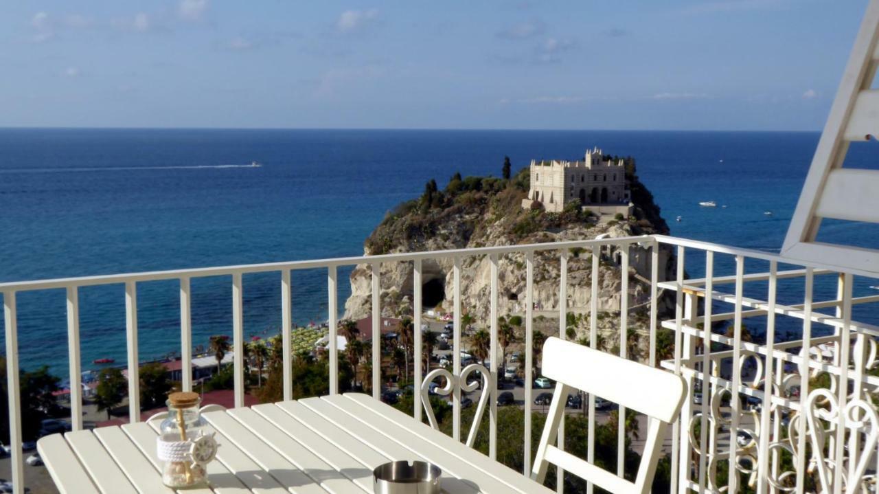 Le Tolde Del Corallone Aparthotel Tropea Exterior foto